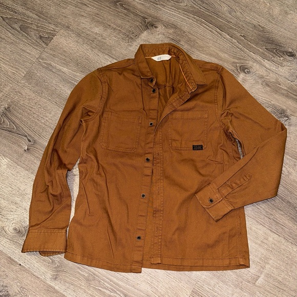 ‼️SALE‼️ H&M kids cotton long sleeve button utility shirt - Picture 2 of 5
